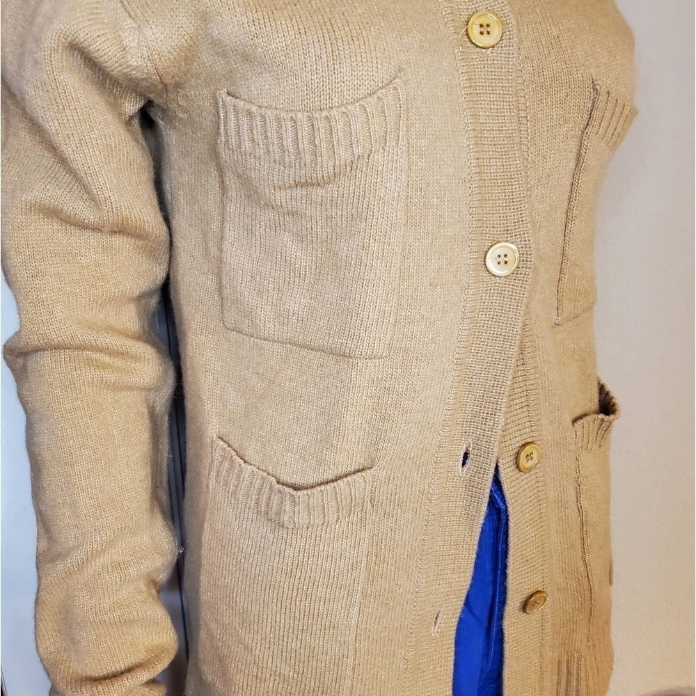 Lord and Taylor vintage 4 pockets 100% Lambswool sweater - Picture 9 of 9